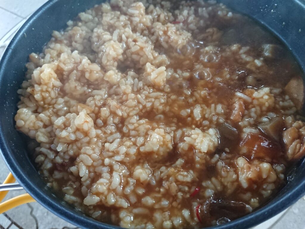 牛すじとこんにゃくのぼっかけ飯_3