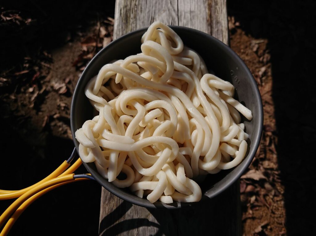 キーマカレーまぜうどん_2